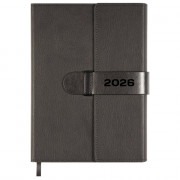 Ежедневник датированный 2026 "deVENTE. Tudor" A5 (145 ммx205 мм) 336 стр, кремовая бумага 70 г/м², печать в 2 краски, твердая обложка из искусственной кожи с поролоном, отстрочка, термо тиснение, перфорация, 2 ляссе, в подарочной коробке, черный